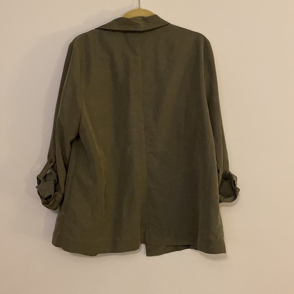 Chico’s Olive Green Utility Blazer - Picture 8 of 8